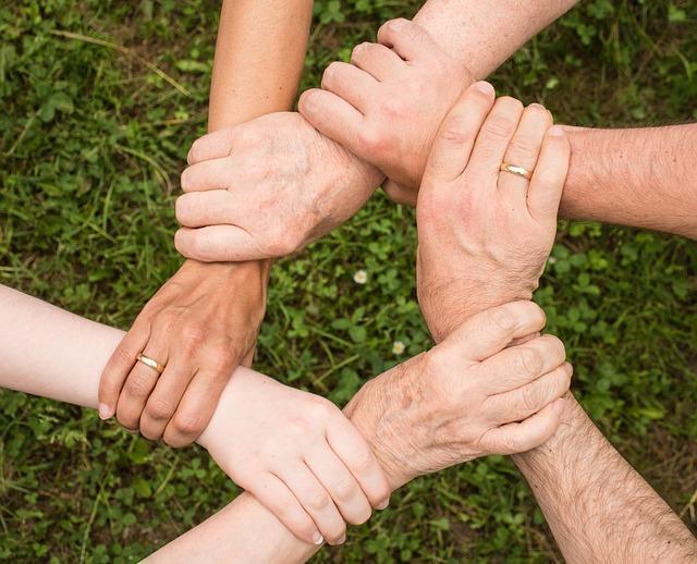 Důvěra a věrnost: Základy zdravého a trvalého vztahu